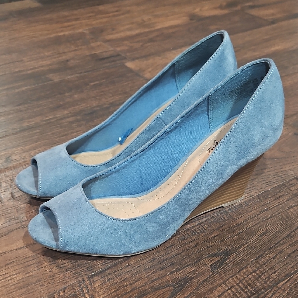 Dexflex Comfort Sky Blue Peep-Toe Wedges